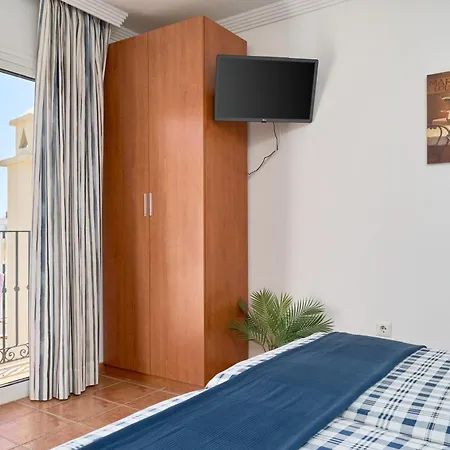 Aparthotel Nerjaluna Nerja