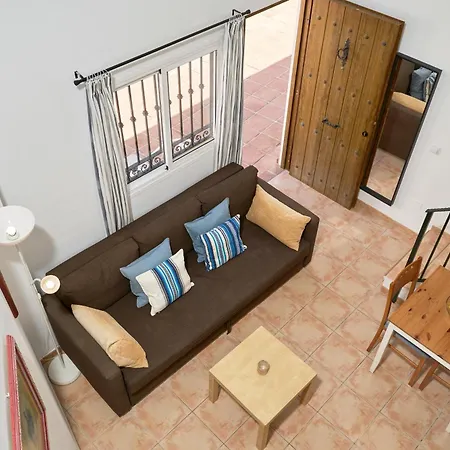 Nerjaluna Aparthotel