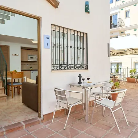 Aparthotel Nerjaluna 3*