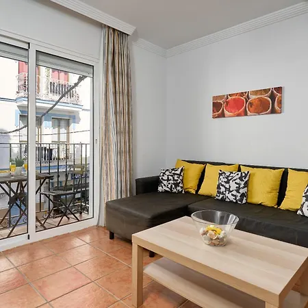 Aparthotel Nerjaluna