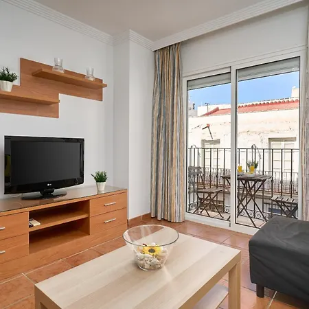Nerjaluna Aparthotel